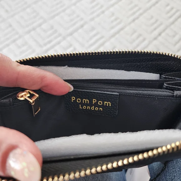 Pom Pom London Black Clutch Wristlet - Picture 7 of 14